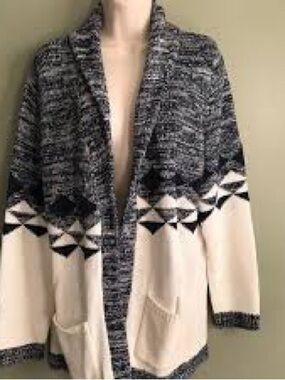 GAP Black & Cream Open-Front Geometric Knit Cardigan. Item # 11440